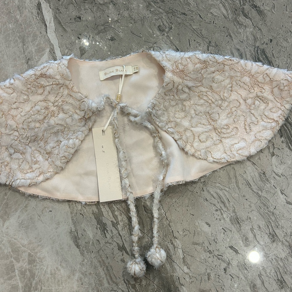 Elegant Cream Kids Collar